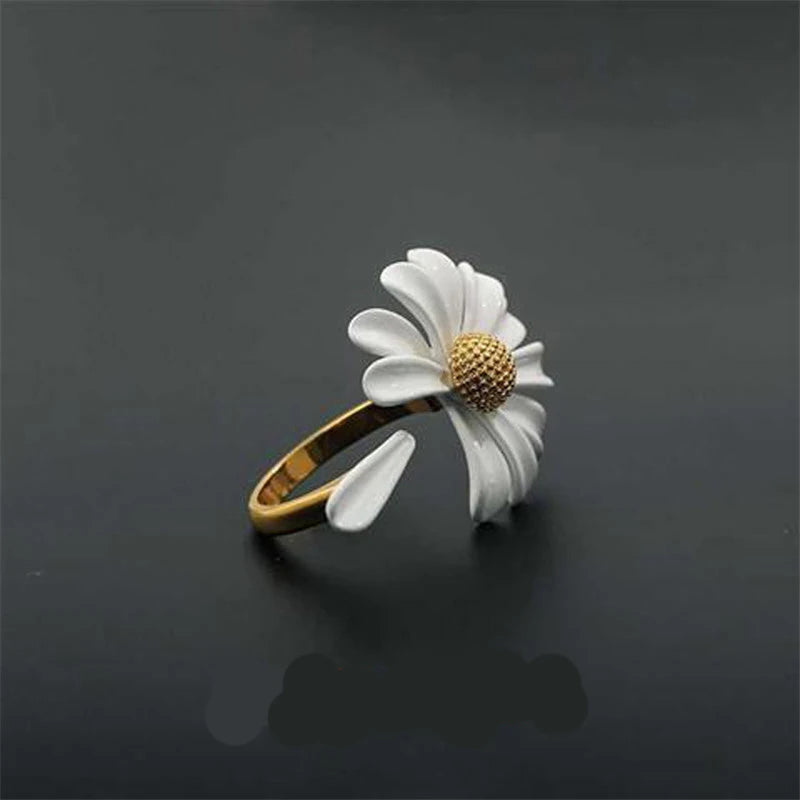 Daisy plucked Flower Jewelry