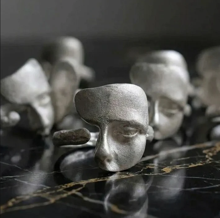Unique Abstract Face Ring
